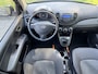 Hyundai i10 1.0 i-Drive Cool | Lichtmetale velgen 14'' Elektrische ramen voor | Trekhaak met afneembare kogel | All season banden | USB aansluiting | Airco | Dakspoiler | Stootstrips | Uitlaatsierstuk |