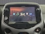 Toyota Aygo 1.0 VVT-i x-play (73 PK) 2e-Eig. & Dealer-Onderh. BOVAG-Garantie. NL-Auto. Navigatie/Apple-Carplay/Android-Auto, Achteruitrijcamera, Airco, Privacy-Glas