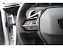 Peugeot 2008 1.2 Puretech ALLURE 130PK AUTOMAAT | Wit Metallic | 360 Camera | Navi app | Carplay | Leer/stof | Verwamde stoelen | Pdc v+a |