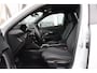 Peugeot 2008 1.2 Puretech ALLURE 130PK AUTOMAAT | Wit Metallic | 360 Camera | Navi app | Carplay | Leer/stof | Verwamde stoelen | Pdc v+a |