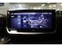 Peugeot 2008 1.2 Puretech ALLURE 130PK AUTOMAAT | Wit Metallic | 360 Camera | Navi app | Carplay | Leer/stof | Verwamde stoelen | Pdc v+a |