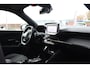 Peugeot 2008 1.2 Puretech ALLURE 130PK AUTOMAAT | Wit Metallic | 360 Camera | Navi app | Carplay | Leer/stof | Verwamde stoelen | Pdc v+a |