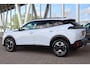 Peugeot 2008 1.2 Puretech ALLURE 130PK AUTOMAAT | Wit Metallic | 360 Camera | Navi app | Carplay | Leer/stof | Verwamde stoelen | Pdc v+a |