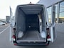 Mercedes-Benz Sprinter 316 CDI L2 H2 Automaat / LED / MBUX / Navigatie / Camera / Cruise control / Airco / 270 Graden achterdeuren