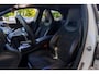 Mercedes-Benz A-klasse 180 AMG line | Night | Panorama-schuifdak | Apple Carplay | Achteruitrijcamera | Stoelverwarming | Dode hoek |