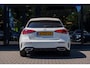 Mercedes-Benz A-klasse 180 AMG line | Night | Panorama-schuifdak | Apple Carplay | Achteruitrijcamera | Stoelverwarming | Dode hoek |