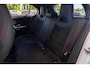 Mercedes-Benz A-klasse 180 AMG line | Night | Panorama-schuifdak | Apple Carplay | Achteruitrijcamera | Stoelverwarming | Dode hoek |