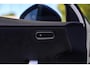 Mercedes-Benz A-klasse 180 AMG line | Night | Panorama-schuifdak | Apple Carplay | Achteruitrijcamera | Stoelverwarming | Dode hoek |