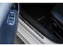 Mercedes-Benz A-klasse 180 AMG line | Night | Panorama-schuifdak | Apple Carplay | Achteruitrijcamera | Stoelverwarming | Dode hoek |