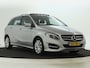 Mercedes-Benz B-klasse 180 Ambition | Panoramadak | Memory Stoel | Climate Control | Navigatie | Camera | Parkeersensoren |