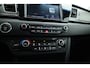 Kia e-Niro ExecutiveLine 64 kWh | CarPlay | JBL | Leder | Keyless | Camera | Stoelventilatie | Navi