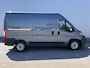 Peugeot Boxer 2.2 BlueHDi 140 S&S L2H2 3.5t | BPM VRIJ | AUTOMAAT | LAADRUIMTE INGERICHT | | 2 zitplaatsen rechtsvoor | Achteruitrijcamera | Airco
