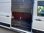 Volkswagen Crafter 35 2.0 TDI L4H3 Highline Airco - parkeersensoren achter - cruise control - zijschuifdeur rechts - tussenschot volledig - Ideaal voor camper