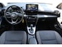 Toyota Yaris Cross 1.5 Hybrid Business | Incl. 12 maanden Garantie | Afneembare trekhaak | Adaptive cruise controle | Stoel & Stuur verwarming | Climate controle | Achteruitrijcamera | Apple CarPlay/Android Auto | Lane assist | DAB | Climate controle | 16 Inch LMV |