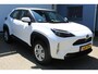 Toyota Yaris Cross 1.5 Hybrid Business | Incl. 12 maanden Garantie | Afneembare trekhaak | Adaptive cruise controle | Stoel & Stuur verwarming | Climate controle | Achteruitrijcamera | Apple CarPlay/Android Auto | Lane assist | DAB | Climate controle | 16 Inch LMV |