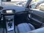 Peugeot 308 SW 1.2 PureTech Blue Lease Premium Airco ECC | LED | Panorama | Massage | Memory | Trekhaak | Navigatie | Camera | DAB | Isofix | NAP | Apple Carplay