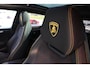 Lamborghini Urus 4.0 V8 | Wrap mat groen, Keramische remmen, 23 inch, Alcantara interieur, Bang&Olufsen, Panoramadak, Trekhaak