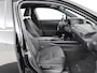 Lexus UX 250h Business Line Limited | Apple Carplay/ Android Auto | Safety System+ | Dodehoekdetectie | Parkeersensoren en -camera |