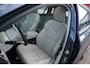 Volvo V60 2.0 D3 Momentum | Panoramadak | Leder | Navigatie | Cruise Control |