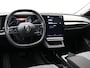 Renault Megane E-Tech EV60 Optimum Charge Evolution / Trekhaak / 900KG Trekgewicht / 75KG Kogeldruk / Navigatie / 3-Fase Laden / 1ste Eigenaar / Dealer onderhouden / Historie aanwezig / NL Auto /