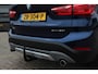 BMW X1 xDrive20i High Executive / HUD / Leer / Camera / N.A.P.