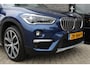 BMW X1 xDrive20i High Executive / HUD / Leer / Camera / N.A.P.