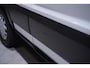 Ford Transit 2.0 TDCi 130 pk L3H3 Navi, Camera, DAB+ Dodehoek Assist, Lane Assist, PDC V+A, 3-Zits