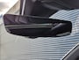 Peugeot 5008 1.2 Hybrid GT | 7-Zits | Automaat | Panoramisch Schuifdak | Black Pack | Focal Sound | Keyless Achterklep | Navigatie | Zeer Complete en Stoere Peugeot 5008 !! Draadloze Telefoonlader | Full LED | Stoelverwarming |