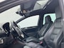 Volkswagen Golf 2.0 GTI 211pk Aut6 Dak Leer Stoelverw. Audionavi