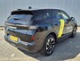 Opel Grandland 1.2 130PK Turbo | Hybrid GS Automaat | Achteruitrijcamera | Parkeersensoren voor & achter | Adaptieve cruise control | Stof / lederen bekleding | Lichtmetalen velgen 5-spaaks 19" | Luxe stoffen bekleding | Matrix LED koplampen