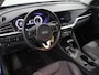 Kia Niro 1.6 GDi Hybrid DynamicLine | Trekhaak | Navigatie | Parkeercamera | Climate Control | Cruise Control |