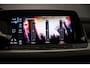 Volkswagen Golf Life 1.5 eTSI 130pk DSG Automaat Adaptive cruise control, Achteruitrijcamera, LED koplampen, Stoelverwarming, App connect, Parkeersensoren, Stuurwiel verwarmd