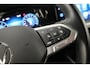 Volkswagen Golf Life 1.5 eTSI 130pk DSG Automaat Adaptive cruise control, Achteruitrijcamera, LED koplampen, Stoelverwarming, App connect, Parkeersensoren, Stuurwiel verwarmd