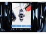 Volvo XC60 T8 Recharge AWD Ultimate Black Edition - LONG RANGE - Panorama/schuifdak - IntelliSafe Assist & Surround - 360º Camera - Verwarmde voorstoelen, stuur & achterbank - Parkeersensoren voor & achter - Elektr. bedienb. voorstoelen met geheugen - Head up display - Draadloze tel. lader - Extra getint glas - 21' LMV
