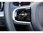 Volvo XC60 T8 Recharge AWD Ultimate Black Edition - LONG RANGE - Panorama/schuifdak - IntelliSafe Assist & Surround - 360º Camera - Verwarmde voorstoelen, stuur & achterbank - Parkeersensoren voor & achter - Elektr. bedienb. voorstoelen met geheugen - Head up display - Draadloze tel. lader - Extra getint glas - 21' LMV