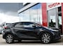 Toyota C-HR 1.8 Hybrid 140 Dynamic Limited Automaat 140pk | Stuur- + stoelverwarming | Parkeersensoren voor + achter | Dodehoekdetectie |