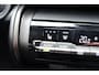 Toyota C-HR 1.8 Hybrid 140 Dynamic Limited Automaat 140pk | Stuur- + stoelverwarming | Parkeersensoren voor + achter | Dodehoekdetectie |