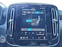 Volvo XC40 2.0 B4 Plus Dark | Stoelverwarming | Trekhaak | Keyless Entry | Harman/Kardon Audio |