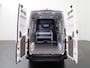 Volkswagen Crafter 2.0TDI 140PK L3H3 | Navigatie | Camera | Airco | Cruise | 3-Persoons