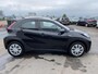 Toyota Aygo X 1.0 VVT-i MT Play Nederlandse auto, boekjes compleet, achteruitrij camera, navigatie Airco Apple Carplay/Android Auto, start/Stop systeem, adaptieve cruise control,
