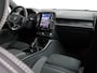 Volvo EC40 Single Motor Extended Range Plus Black Edi. 82 kWh / Trekhaak/ 360 camera / Stoel+stuurverw. / Harman Kardon / Extra getint glas
