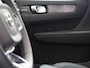Volvo EC40 Single Motor Extended Range Plus Black Edi. 82 kWh / Trekhaak/ 360 camera / Stoel+stuurverw. / Harman Kardon / Extra getint glas