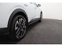 Peugeot 3008 1.2 Hybrid 136 GT | Achteruitrijcamera | Afwijkende dakkleur | Apple Carplay/Android Auto|telefoonintegratie premium