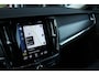 Volvo V90 T4 Inscription | Adaptive Cruise | Head-up display | Camera | 21-Inch (nieuw) | Trekhaak | Adaptive Cruise | Head-up display | Camera | 21-Inch | Trekhaak