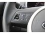 Kia Venga 1.4 CVVT Seven Navigatie/Airco/Achteruitrijcamera/Cruise control/Radio-CD speler/Multifunctioneel stuurwiel/Spraakbediening/Elektrische ramen/Elektrische verstelbare spiegels.