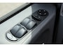 Mercedes-Benz Viano 3.0 CDI DC Ambiente Lang MEENEEMPRIJS!!/APK t/m 22-04-2026!!/V6 AUTOMAAT/Keyless entry/Parkeersensoren rondom/Cruise control/Climate control/Stoelverwarming/Elektrische verstelbare stoelen met memory/Radio-CD speler/Trekhaak/17'' Lichtmetalen velgen/Elekt