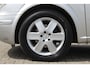 Mercedes-Benz Viano 3.0 CDI DC Ambiente Lang MEENEEMPRIJS!!/APK t/m 22-04-2026!!/V6 AUTOMAAT/Keyless entry/Parkeersensoren rondom/Cruise control/Climate control/Stoelverwarming/Elektrische verstelbare stoelen met memory/Radio-CD speler/Trekhaak/17'' Lichtmetalen velgen/Elekt