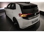 Volkswagen ID.3 Pro Edition 204pk Automaat Adaptive cruise control, Navigatie, Achteruitrijcamera, Stuurwiel verwarmd, Parkeersensoren, Stoelverwarming, LED verlichting
