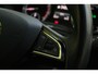 Skoda Karoq 1.5 TSI ACT Ambition | Trekhaak | Keyless | Apple Carplay