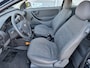 Opel Corsa 1.2-16V 3-Drs Bj: 2002 NAP!